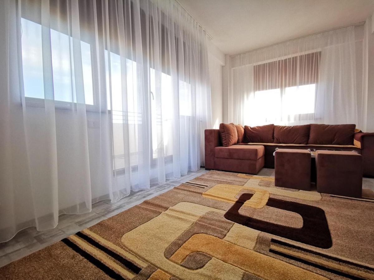 Vip Apartment-Brilliant Apartments Констанца Экстерьер фото